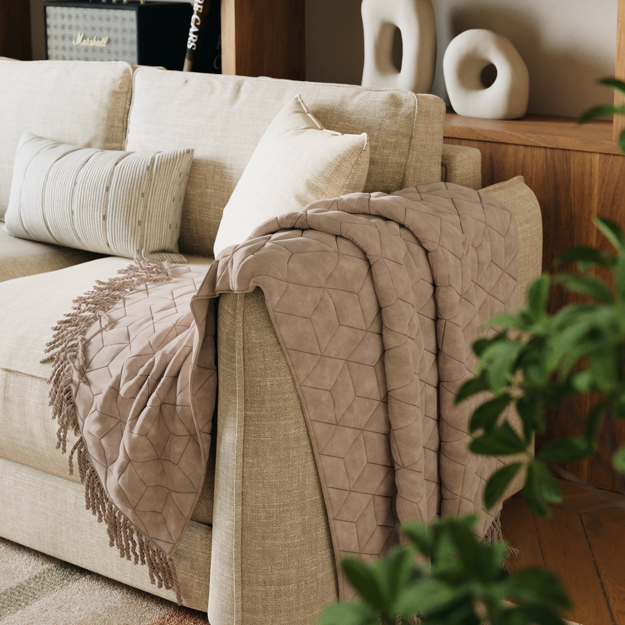 Stretti, Beige chiaro